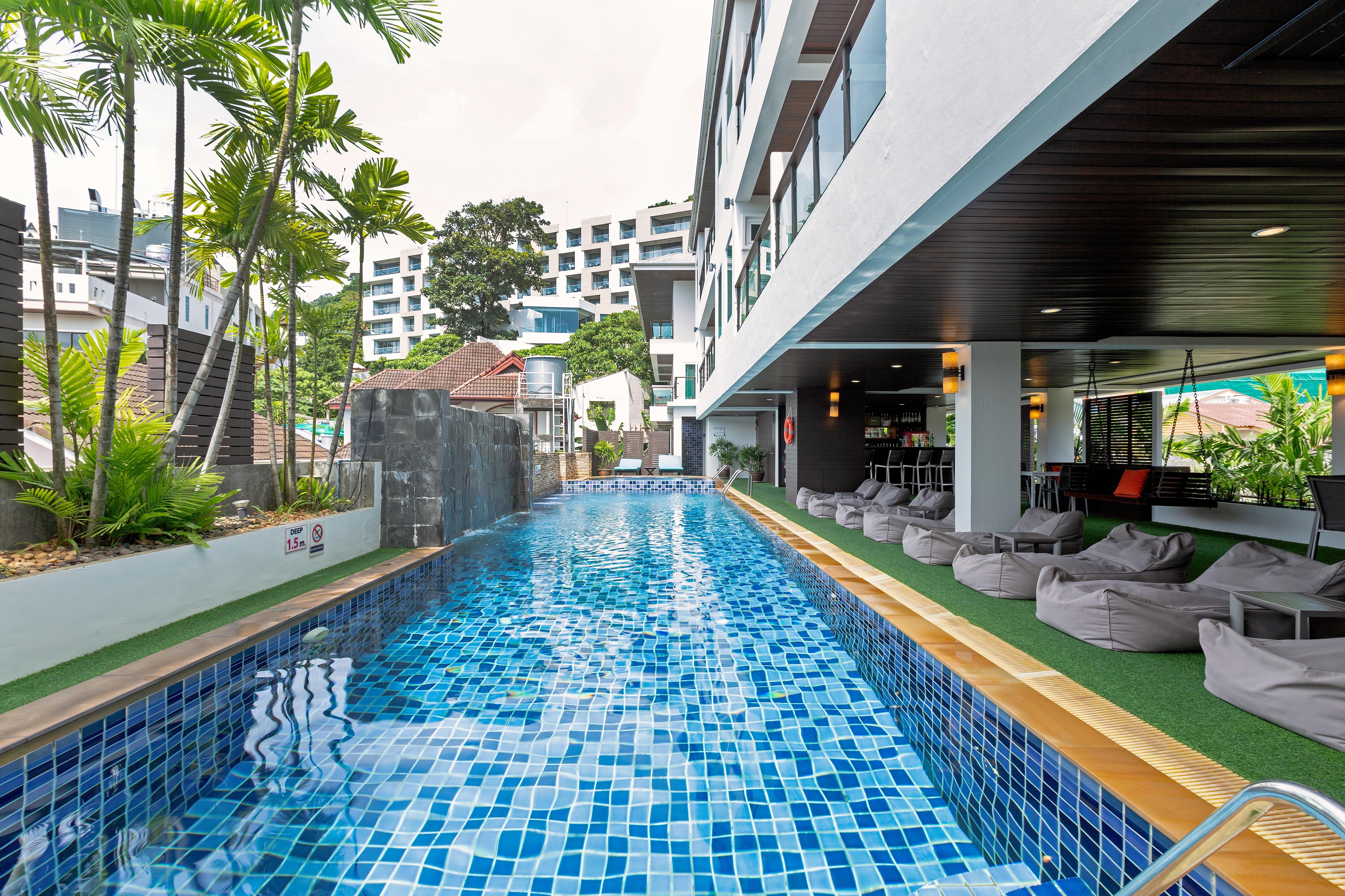 Baramee Resortel Patong Luaran gambar