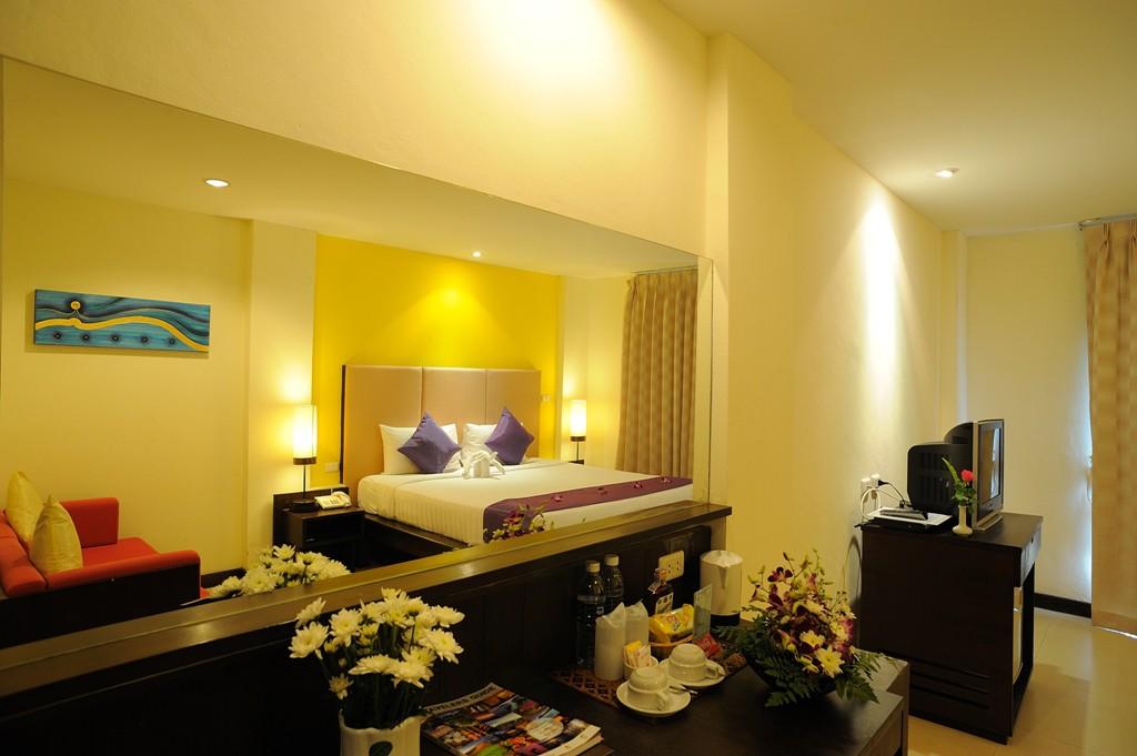 Baramee Resortel Patong Luaran gambar