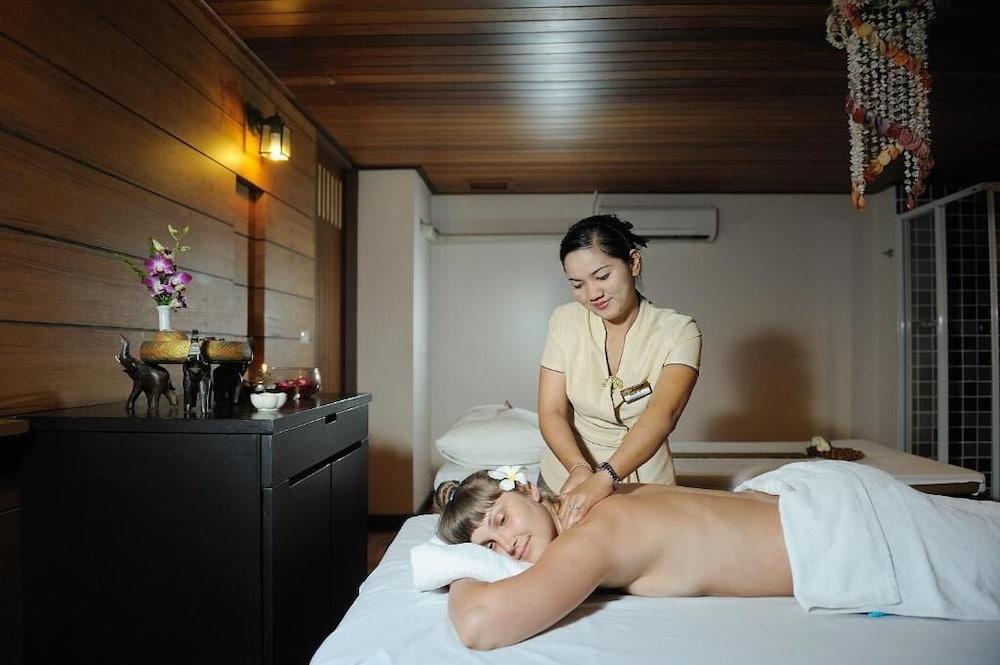 Baramee Resortel Patong Luaran gambar