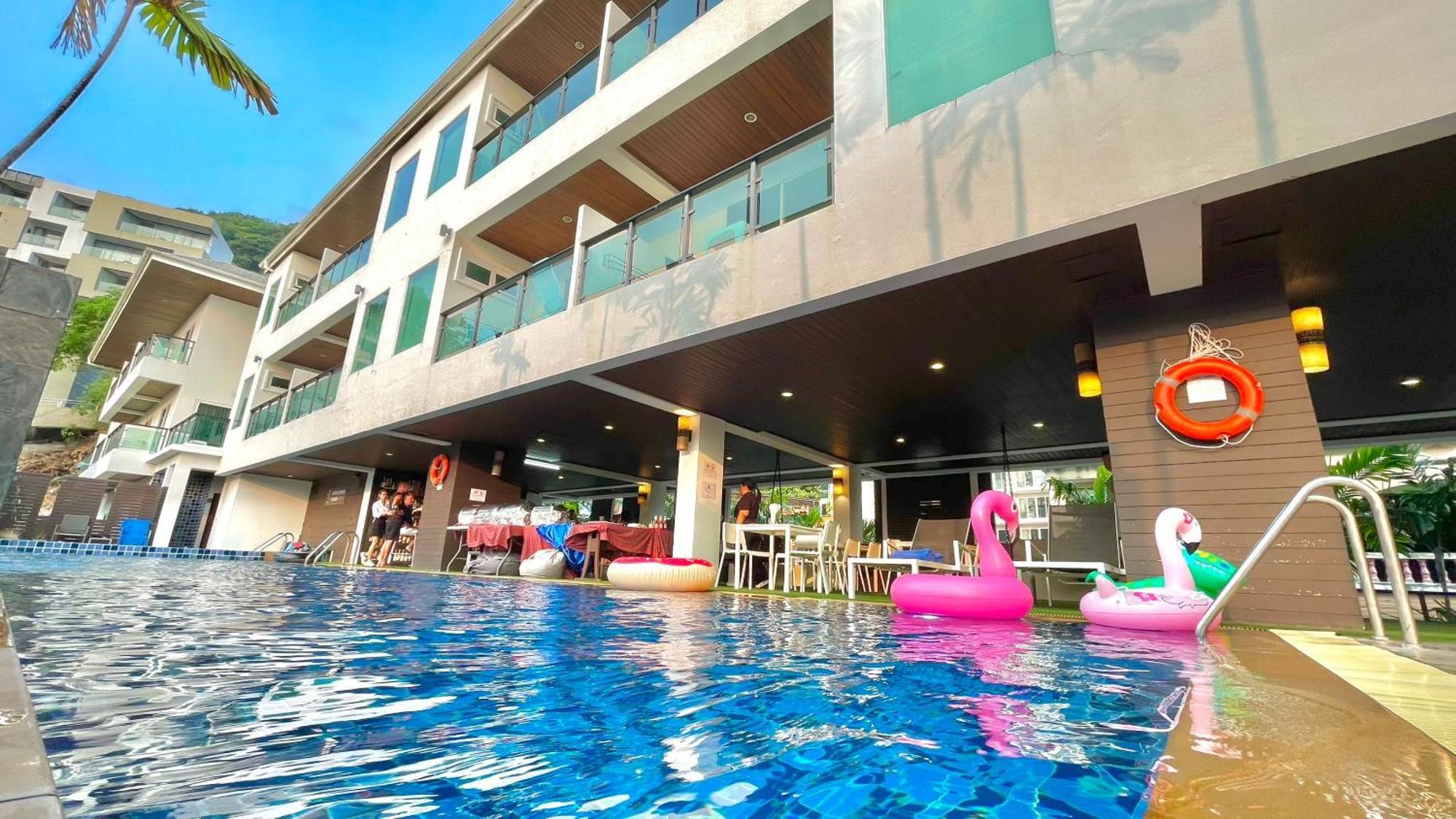 Baramee Resortel Patong Luaran gambar