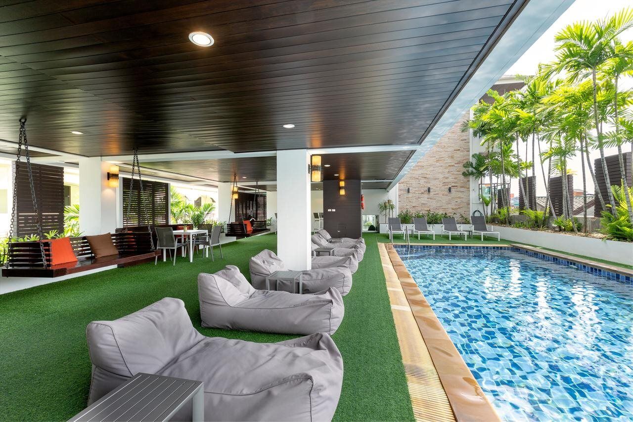 Baramee Resortel Patong Luaran gambar